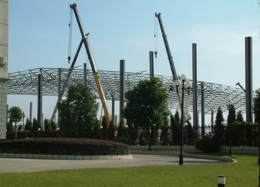 滁州加油站罩棚网架